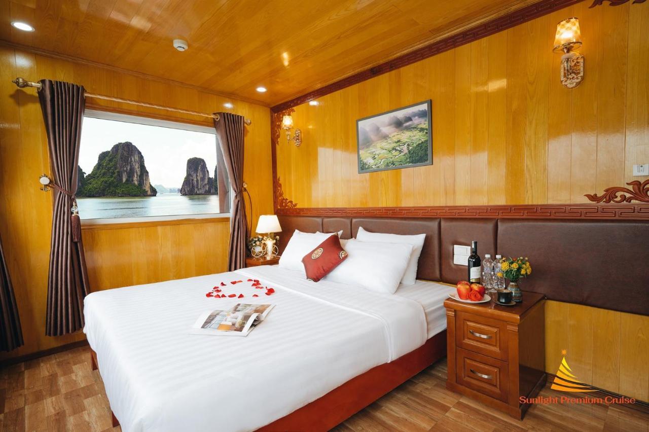 Sunlight Cruise Hotel Ha Long Exterior photo