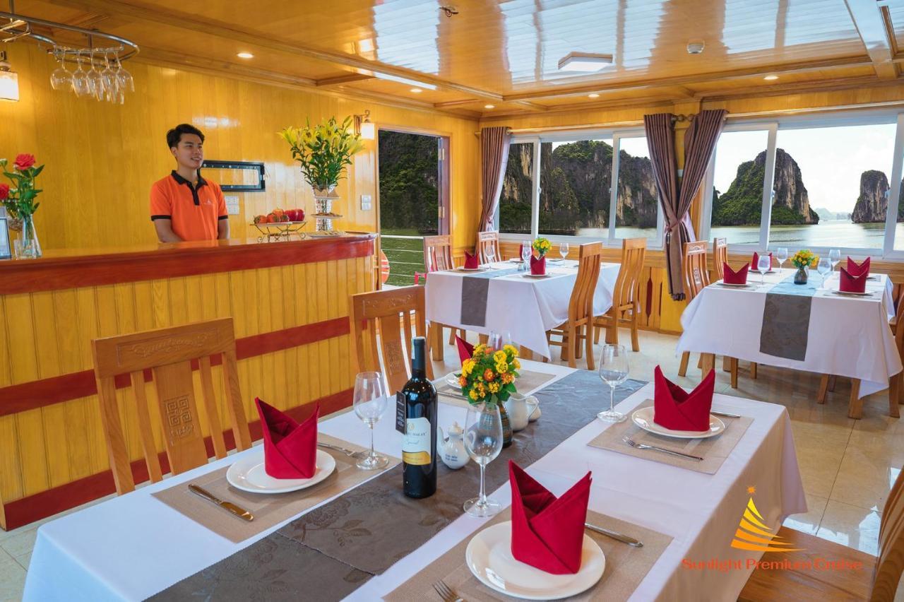 Sunlight Cruise Hotel Ha Long Exterior photo